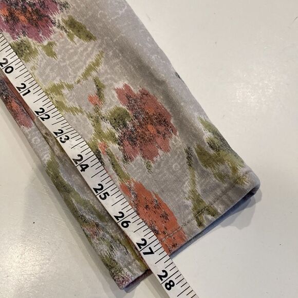Anthropologie pilcro, and the Letterpress STET floral jeans, size 26 - Picture 7 of 8